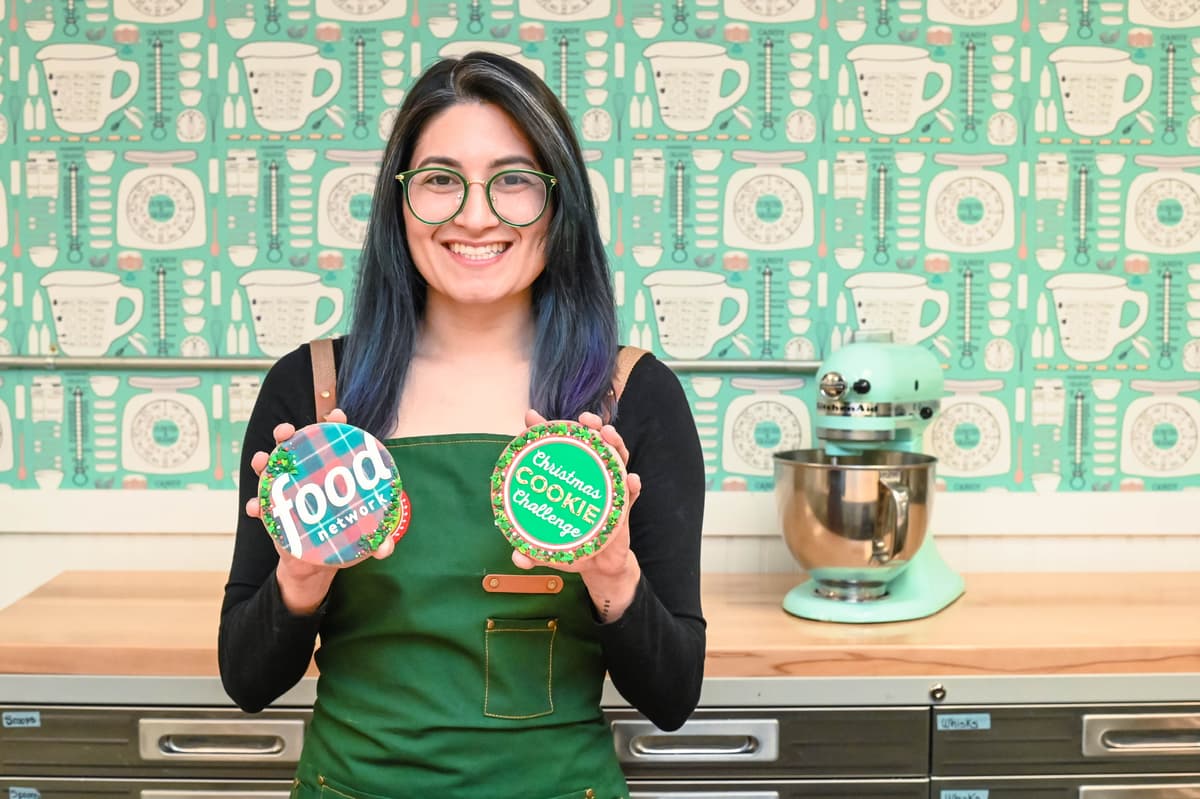 chef jossie in christmas cookie challenge showing cookies