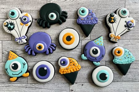 DishCourse Halloween Cookie Decorating 