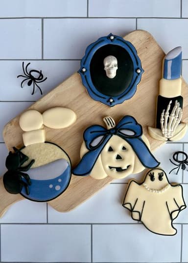 Multimedia Halloween Cookie Decorating  image